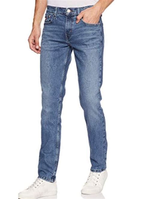 the best levis jeans for men to try out
