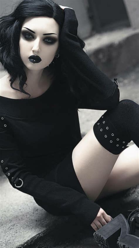 Obsidian Kerttu Gothic Girls Dark Beauty Goth Beauty Dark Fashion Gothic Fashion Fashion