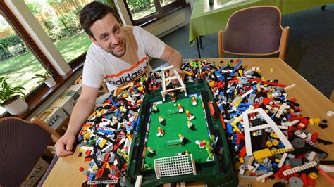 Bis 2030 sollen 40.000 häuser aus dem polymerbeton für. Großer Spaß: Kleine Fans bauen große Lego-Stadt - Bremen ...