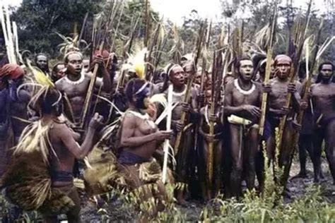 The Most Isolated Tribes In The World Phoneia
