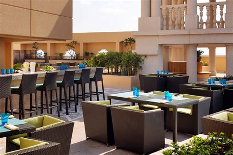 Последние твиты от marriott al jaddaf (@marriottjaddaf). Marriott Hotel Al Jaddaf, Dubai AquaChill | Poolside ...