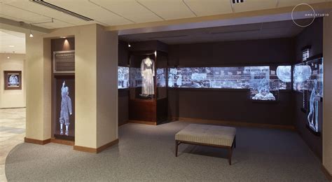 Rockford Memorial Hospital Heritage Center — Heritage & Donor Walls