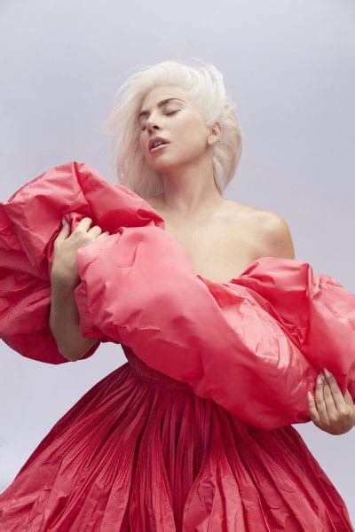 Valentino Releases New Campaign With Lady Gaga Parfumplus Magazine