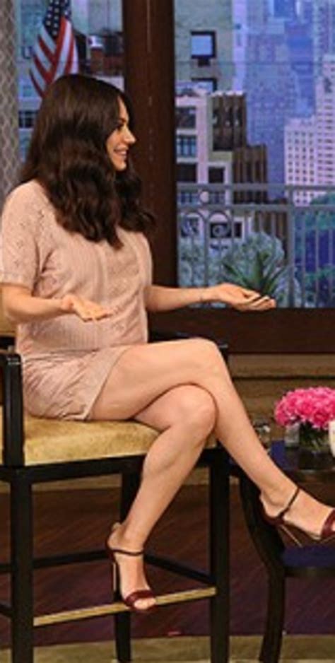 Who Made Mila Kunis Pink Short Sleeve Dress Mila Kunis Style Meg