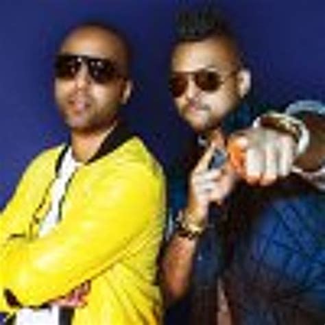 Arash Feat Sean Paul She Makes Me Go Mike Candys Radio Edit By