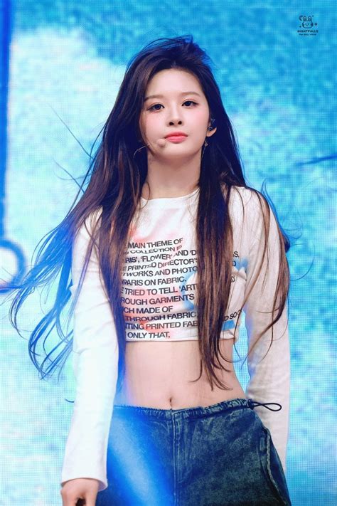 Sullyoon Loves To Flaunt Her Tummy To Her Horny Fans She Needs A Rough