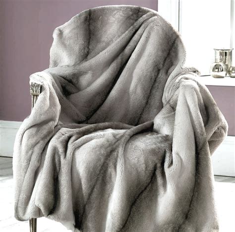 Double Sided Faux Fur Throw Blanket Eikei