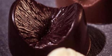 6 Pictures That Prove A Chocolate Mold Of Your Anus Is The Best