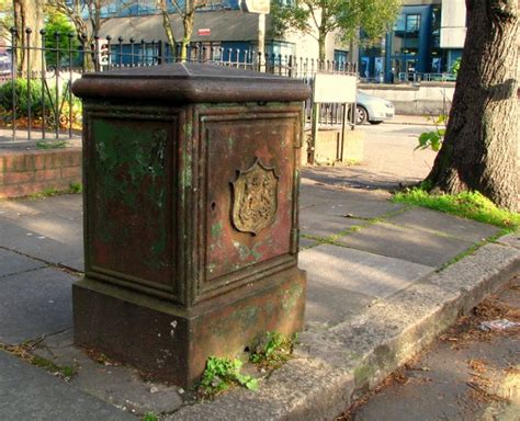 Unknown Box Wellington Park © Rossographer Geograph Britain And Ireland