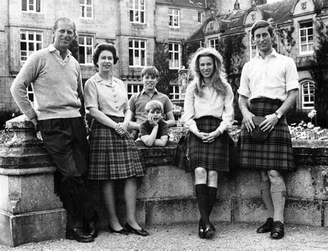 She says growing up with queen elizabeth ii as your mom would've been considered normal for the four kids, and former hand to the queen, dickie the queen assumed the throne when she was just 25 years old, as a wife and mother to two young children — prince charles and princess anne. A 1972 photo of Queen Elizabeth II with her husband Prince ...