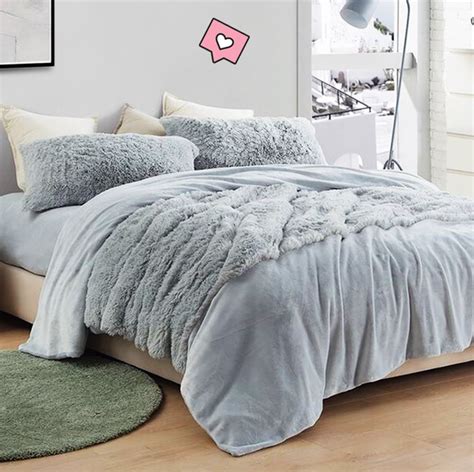 13 Warm Winter Sheets — Cozy Bedding Sets For Cold Weather