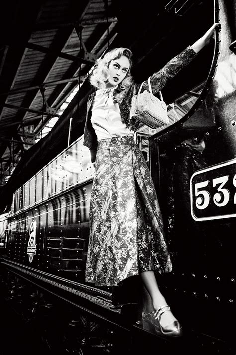 Vogue Italy Train Story Ellen Von Unwerth Vogue Italia Vogue