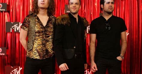 The Killers Apologise After Inviting Russian On Stage Tenterfield