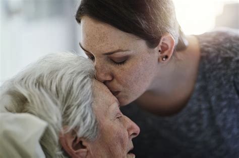 how to care for a dying loved one