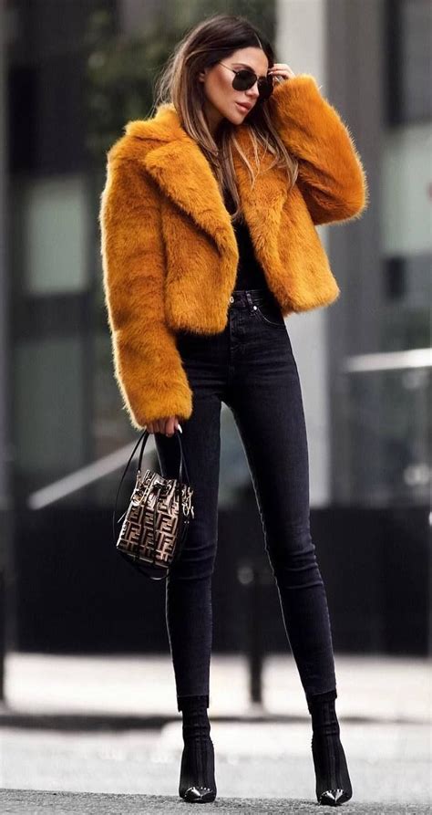 30 Winter Outfits That Are Chic And Warm Pretty Winter Outfits Winter Outfits For Work Cute