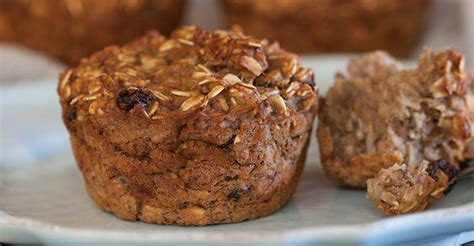 Spread oat topping crumble over the pears. Oatmeal Breakfast Muffins - Plant-Based Diet Recipes
