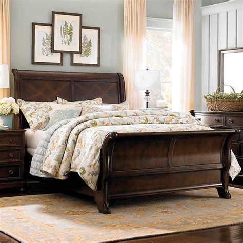marvelous bedroom designs  sleigh beds relaxing master bedroom