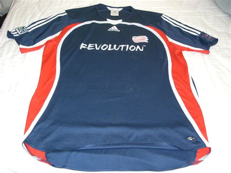 Shop the best home, away and third england kits & shirts. New England Revolution Home football shirt 2006.