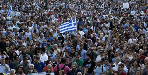 Democracy And Party Politics During Economic Collapse The Case Of Greece