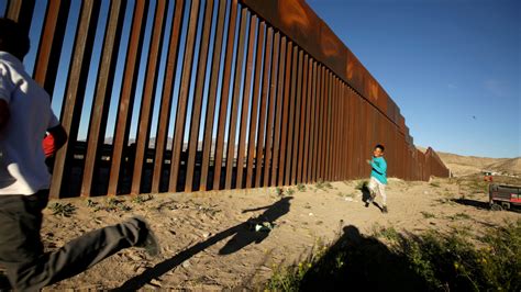 Appeals Court Upholds Ruling Blocking Trump From Using Defense Funds for Border Wall - The New ...