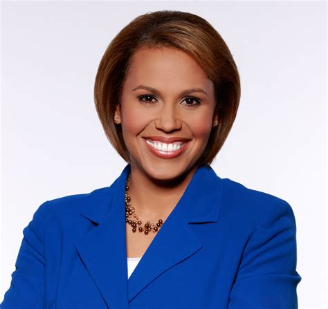Channel 2 News Anchor Jovita Moore Tv Personalities Pinterest