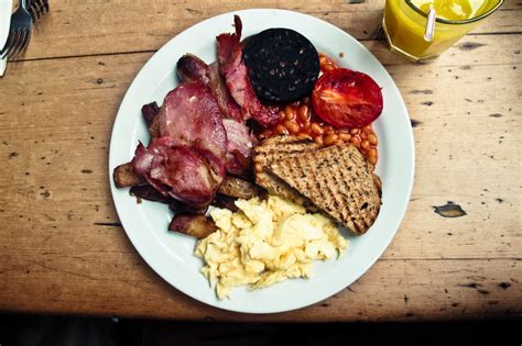 An easy mexican breakfast that'll keep you going all morning, it's got everything you need to pep up your plate. how to make a proper full english breakfast