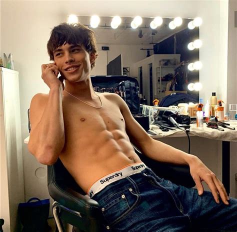 15 Hottest Male Models To Follow On Instagram