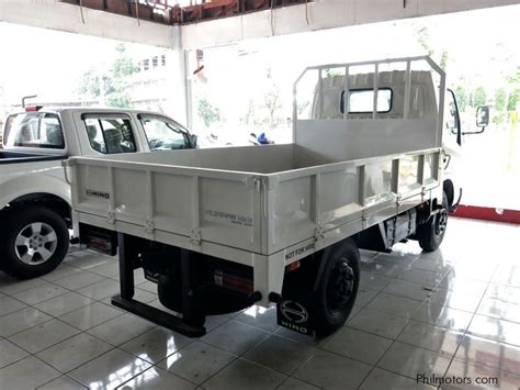 Biru tipe mobil mobil bekas merek hino model dutro tahun 2018 cakupan mesin 4009 cc transmisi manual. New Hino 300 Dropside Truck | 2014 300 Dropside Truck for ...