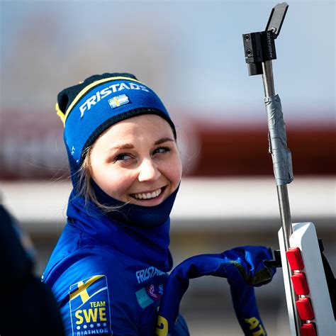 From wikimedia commons, the free media repository. Stina Nilsson : Gråtkvalt Stina Nilsson må trekke seg fra ...