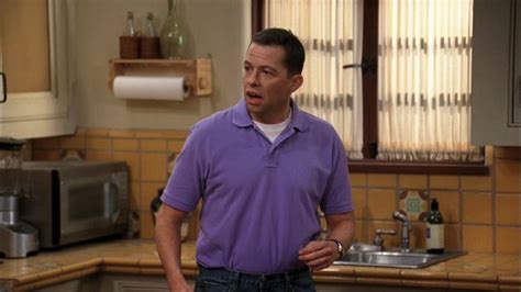 9x02 People Who Love Peepholes Two And A Half Men Image 25762193