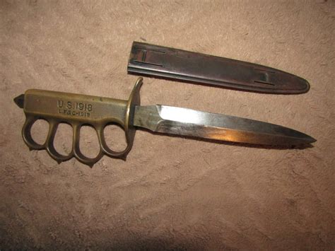 1918 Lfc Trench Knife And Scabbard