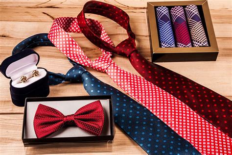 3 Tips On Accessories For Your Formal Suit