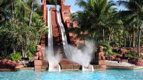 Undoubtedly, this big water park is among the best. Best Water Parks In The World | Top 10 - Alux.com