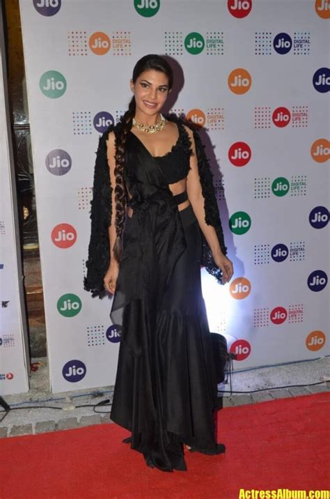 Jacqueline Fernandez Long Hair Stills At Mumbai Film Festival Actress