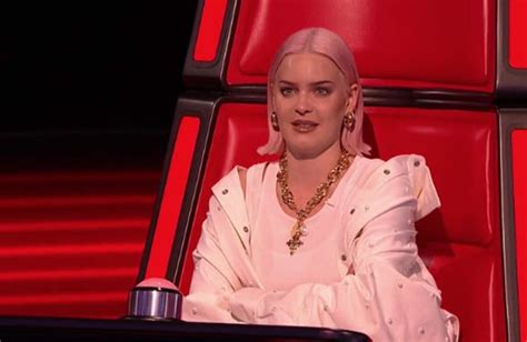 The Voice Uk Anne Marie Breaks Down In Tears After Contestant Planned