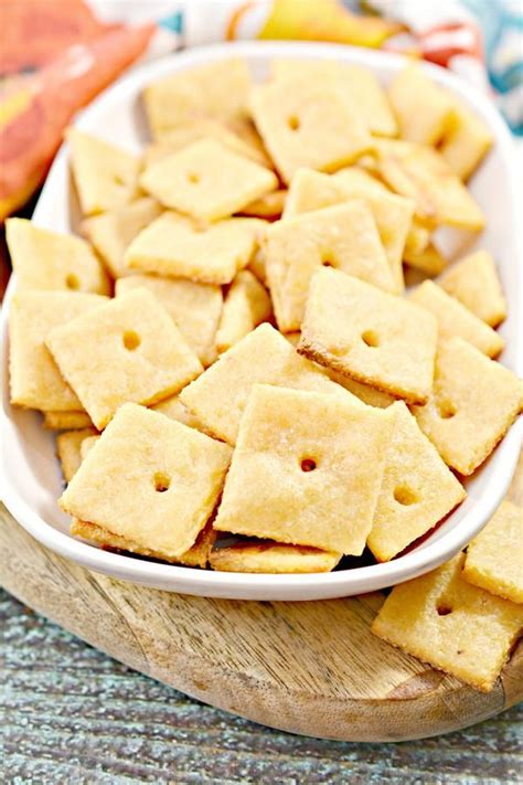 This app had been rated by 1 users, 1 users had. Keto Crackers - BEST Low Carb Keto Cheez Its Cracker Recipe Copycat Crackers - Easy - Snacks ...