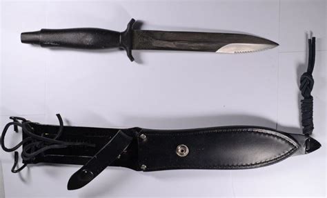 Rare Gerber Command Ii Special Forces Knife With Leather Sheath