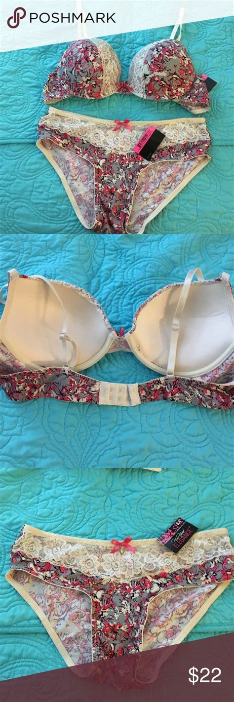 Nwt Floral And Lace Bra And Panty Set 38cm Bra And Panty Sets Lace