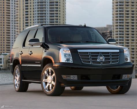 With rankings, ratings reviews, and specs of new suvs, motortrend is here to help you find your perfect car. Cadillac Escalade Bilder. Der SUV Luxus-Geländewagen.