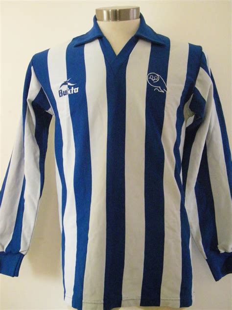 Book your ticket before the ref blows the whistle. Sheffield Wednesday Home football shirt 1982 - 1983 ...