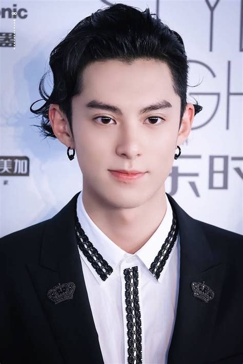 Dylan Wang & Shen Yue - 4 Facts and a Lie About Dylan Wang, Meteor Garden's Hot Male Lead