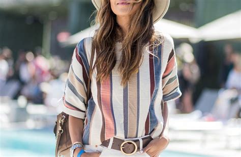 Wenn es um geschenke für frauen geht, sollte man höchstes fingerspitzengefühl beweisen, damit man bei der liebsten mit dem geschenk auch punkten kann. Styling-Tipps für kleine Frauen: Diese Looks schummeln ...