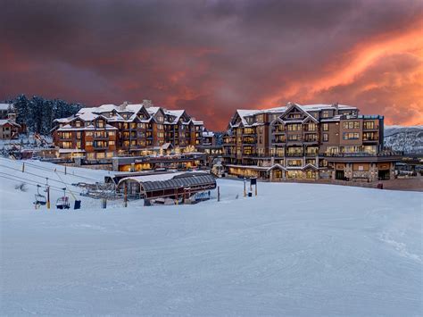 The Grand Colorado at Breck's Peak 8 is Unreal—If You Can Afford It