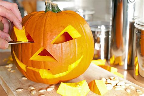 This Is The Real History Behind Why We Carve Pumpkins Readers Digest