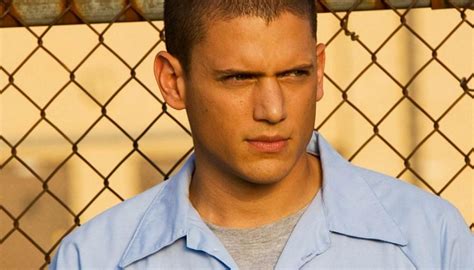The prison break star posted a blank white square on instagram tuesday, alongside a lengthy caption explaining that he received a formal. Wentworth Miller lascia Prison Break: "Niente personaggi ...