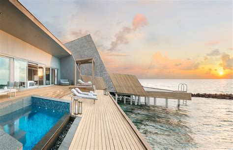 The St Regis Maldives Vommuli Resort • Luxury Hotels Travelplusstyle