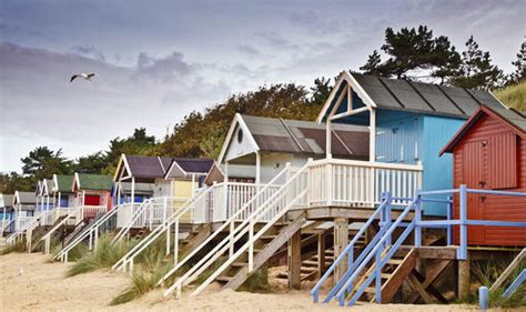 Beach Hut Of The Year 2017 How To Vote Online For Your Favourite Hut