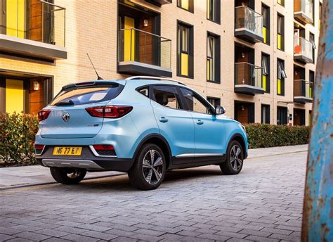 So its mg zs ev is fully equipped, right up to a giant glass sunroof and a full suite of its mg pilot safety mg is also out to create 'surprise and delight' with the zs ev, which is more than $5000 less. MG ZS EV 2020: Una SUV 100% eléctrica con máxima ...