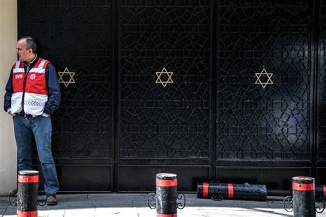 Jews In Turkey Defy High Security To Live But Many Leave The Forward