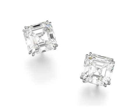 Pair Of Diamond Earrings Fine Jewels Jewellery Sotheby S